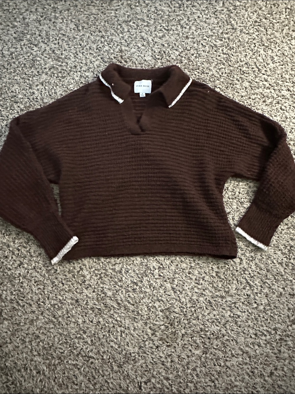 Pink Rose Chocolate Brown V-Neck Cropped Sweater with White Trim (MRO)